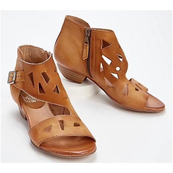 NIB Miz Mooz Current 38 7.5-8 Tan Leather Open Toe Cutout Heeled Sandal Wheat - Picture 12 of 12